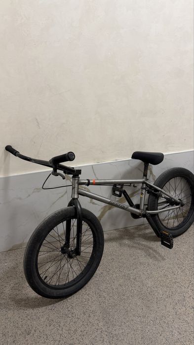 Продам велосипед BMX