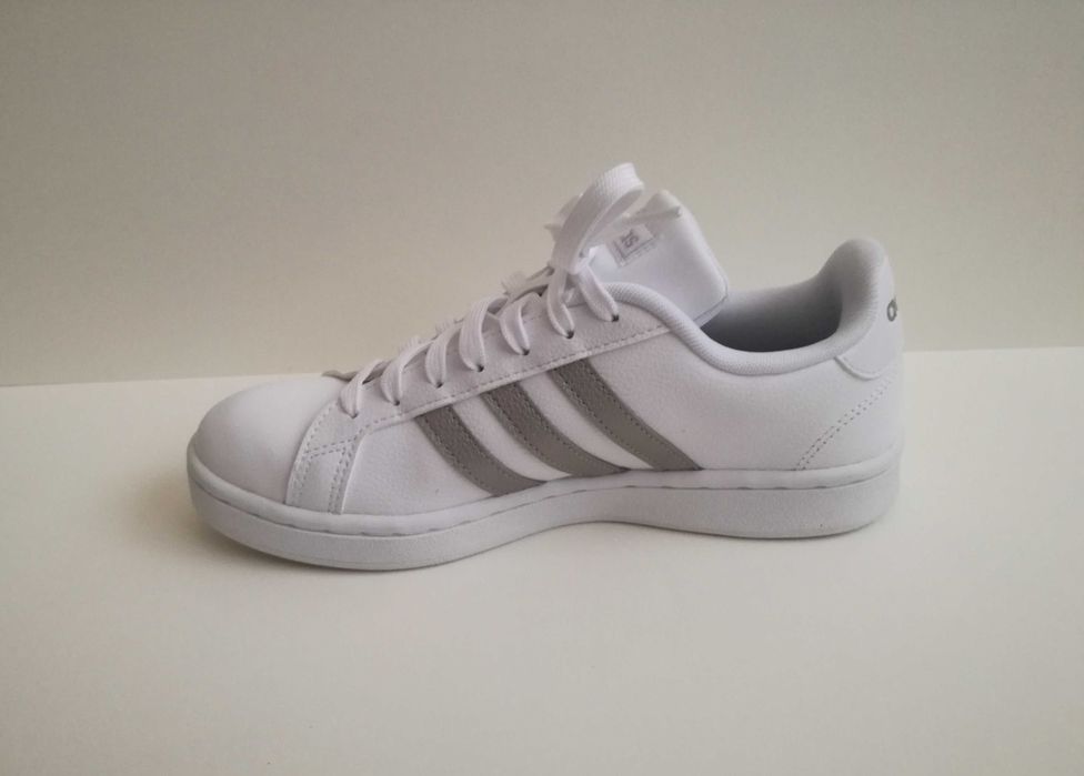 Маратонки Adidas Grand Court White F36485 - размер 38