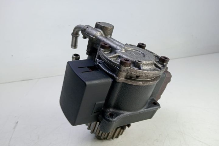 Pompa  inalta presiune 03L130755AL Volkswagen VW Polo a 5-a generatie