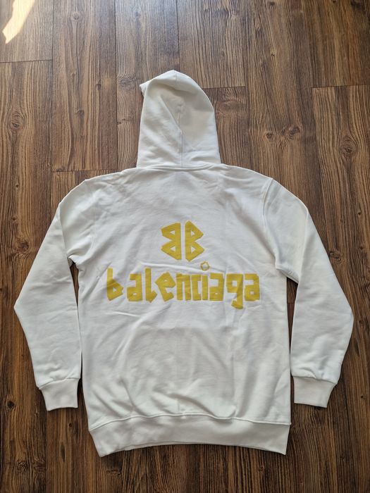 Страхотен мъжки суитчър BALENCIAGA размер M L XL 2XL 3XL 



Страхот