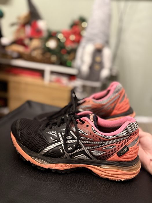 Маратонки и кецове Nike, Adidas, Converse