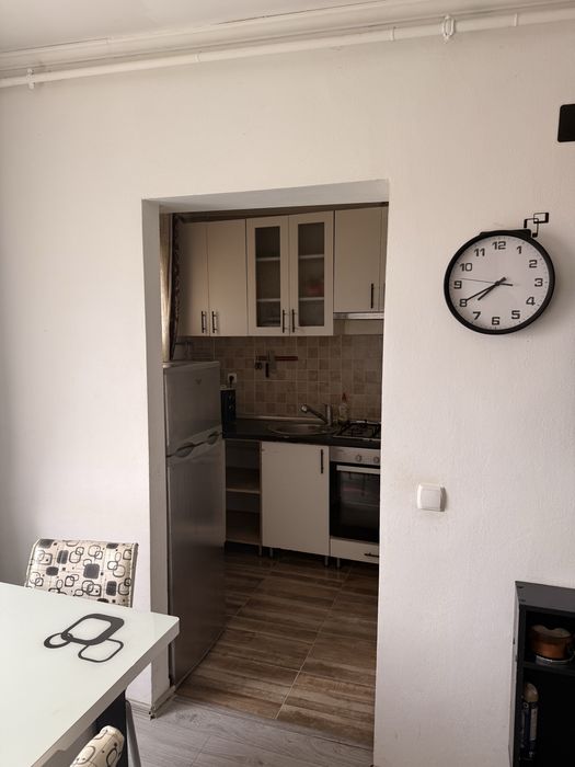 Apartament de inchiriat/ b dul Closca in spate la liga