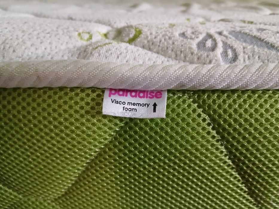 Подматрачно ,и матрак италиански много малко използван