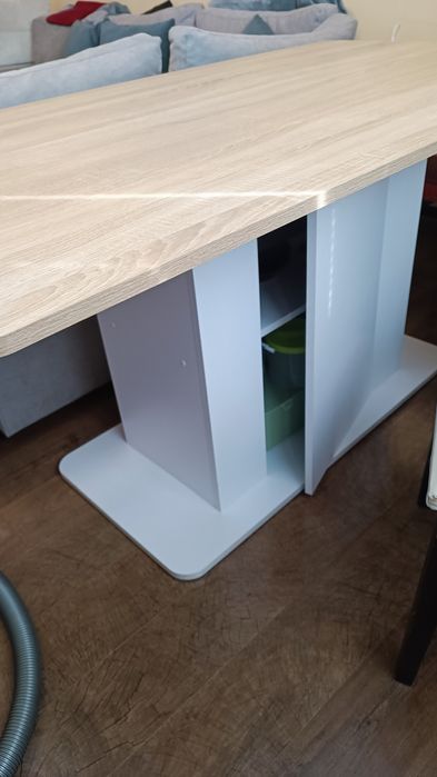 Трапезна маса + 2 стола