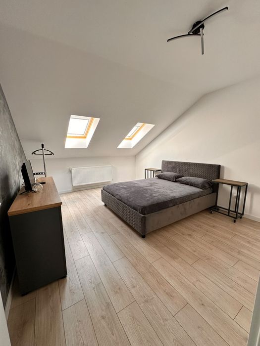 Apartament cu 2 camere , nou, mobilat, utilat , prima închiriere
