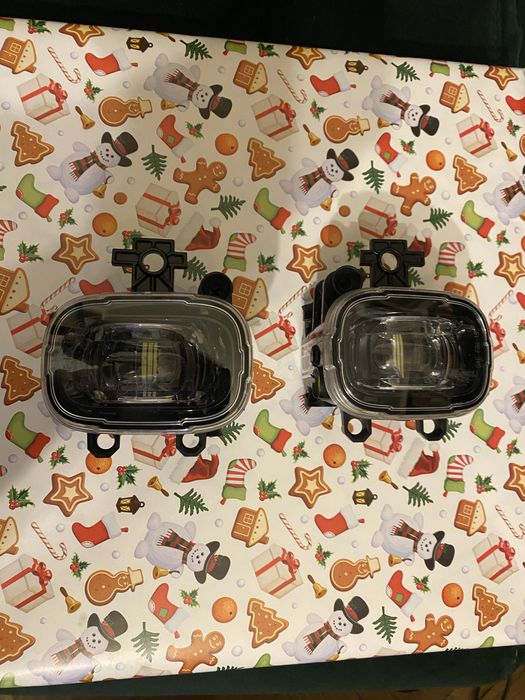 Vînd proiectoare led renault clio5 2022