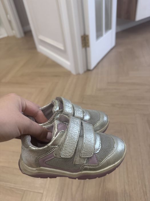 Кроссовки на девочку Шаговита, размер 24