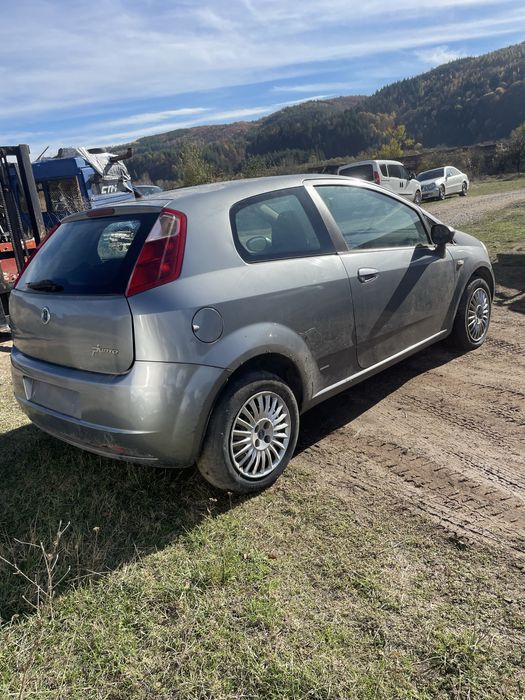 Фиат пунто 1.2 за части