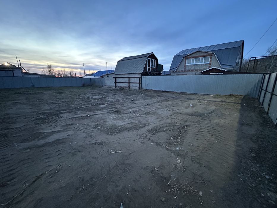 Продам участок 8 соток в центре Тобыл