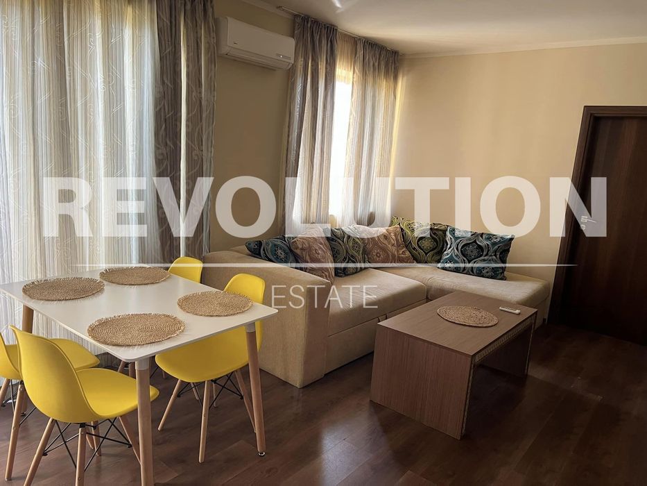 Тристаен апартамент в района на м-т Ален мак!