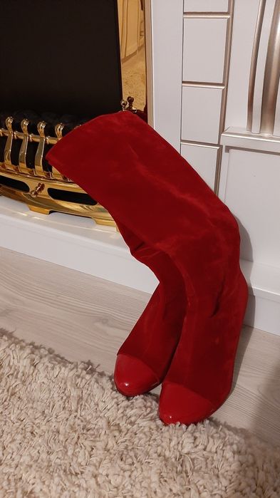 Cizme rosii, din catifea si lac, 39