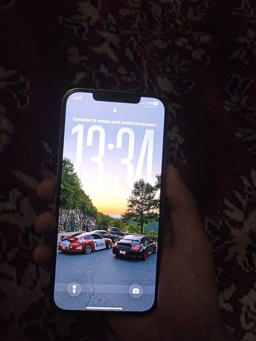 продам Айфон 12 про мах