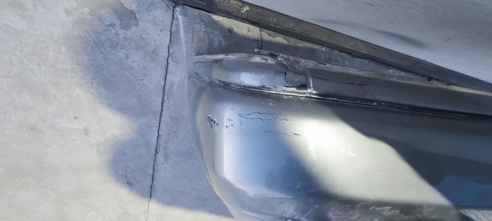 Задний бампер Е124