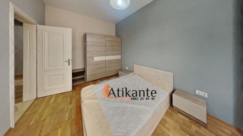 Дава се под наем Четиристаен апартамент в София, Център - 136 кв.м за 1173 € - Снимка #9