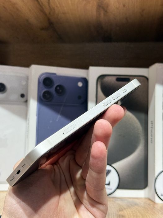 Телефон iPhone 14 256gb 75% Айфон 14 256гб 75%