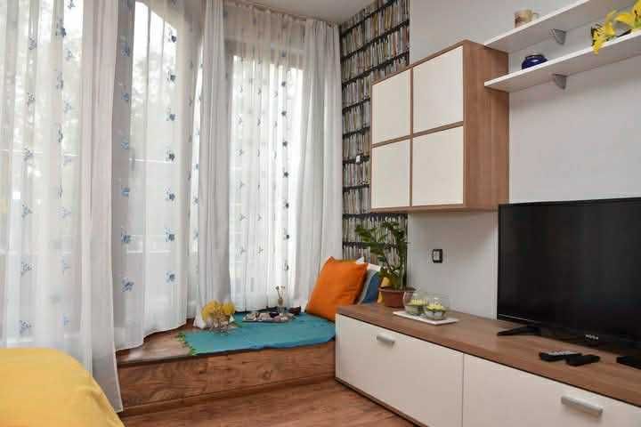 Дава се под наем Едностаен апартамент в Пловдив, Център - 45 кв.м за 328.95 € - Снимка #1