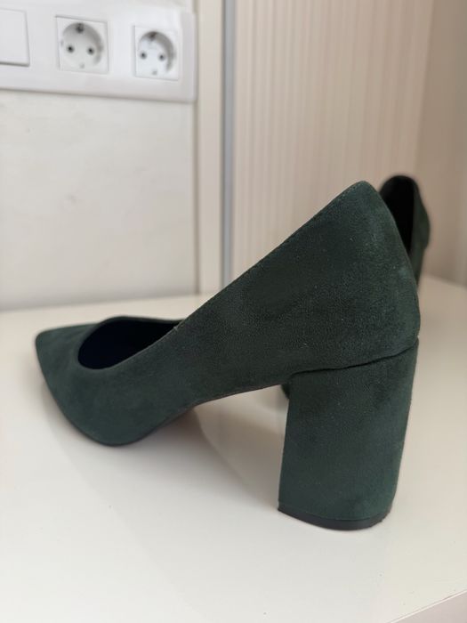 Дамски обувки на ток