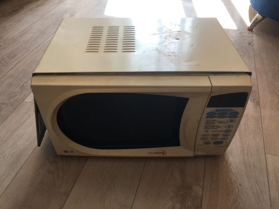 Микроволновка, на запчасти