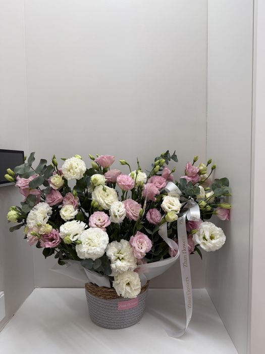 Гул сатылады. Продается цветы.Арзан гүл