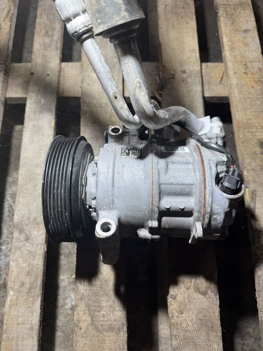 Компресор климатик Audi Q7 4M / A6 C7 FL / A7 4G FL 3.0 TFSI 4M0820803M Denso