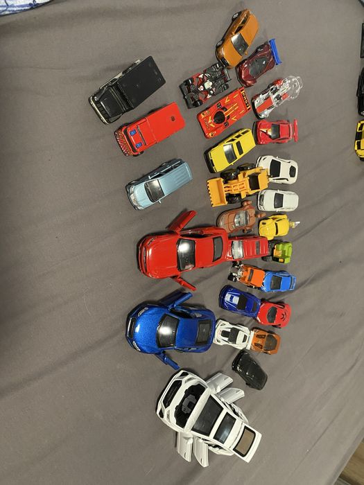 Vand masinute desfacute (DESCRIERE)