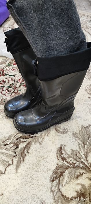 Продам рабочую обувь