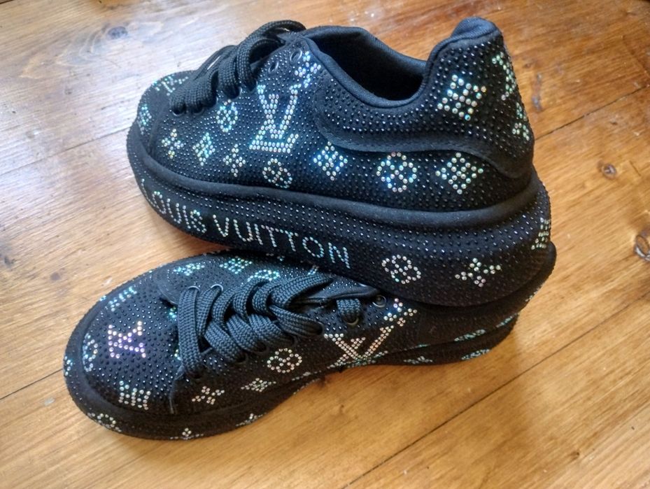 Papuci dame Louis Vuitton noi