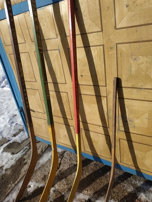 Клюшки хоккейные