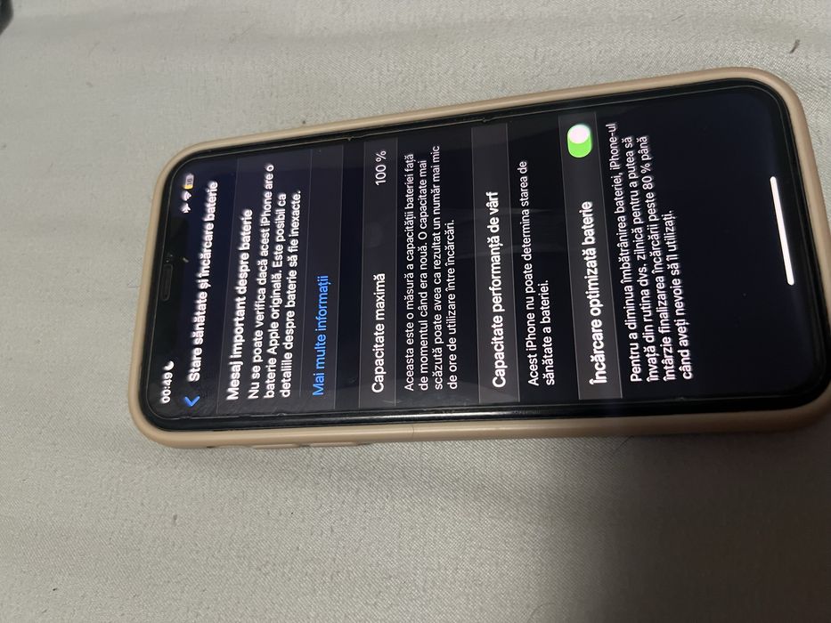 Vand iphone 11 top full alb nou nout baterie 100/100% garantie 1 an plus bonus husa folie accesorii cam etc alb top 128 gb neverlock face id functiona