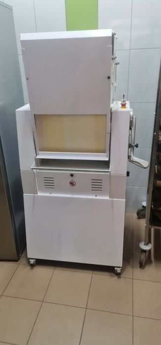 Se vinde tot ce este in fotografii! Detalii in privat sau la telefon!