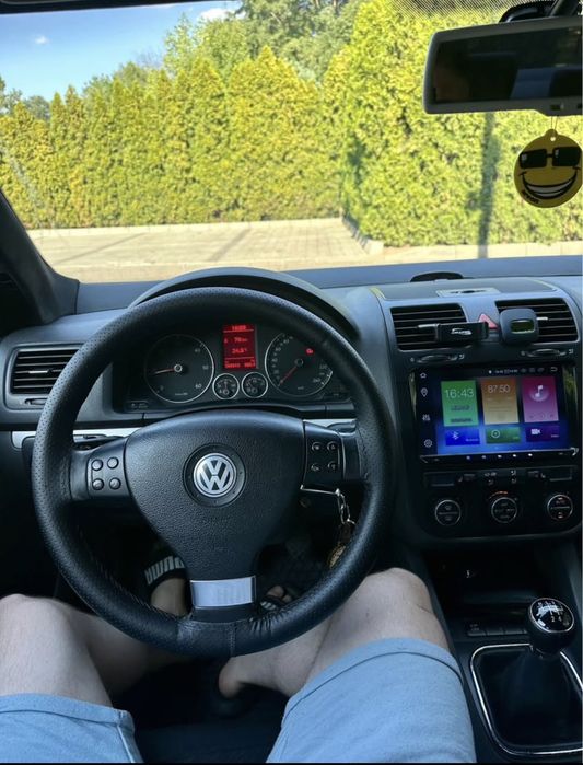 VOLKSWAGEN Jetta 2009 — imagine 4
