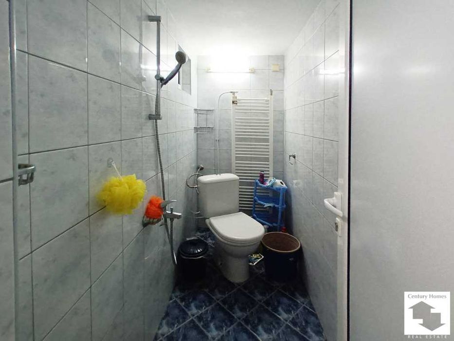 116277 Реновирана двуетажна къща в село Ресен, близо до Велико Търново