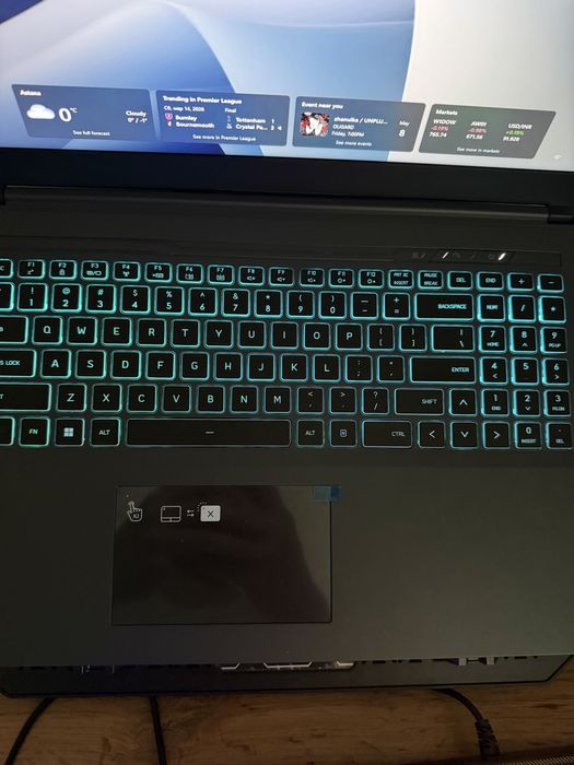 FIREBAT H6 RTX 4050, Ryzen 7, 165hz, 16”