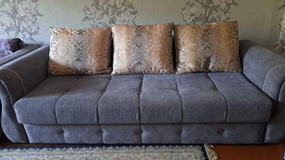 Продам мягкую мебель