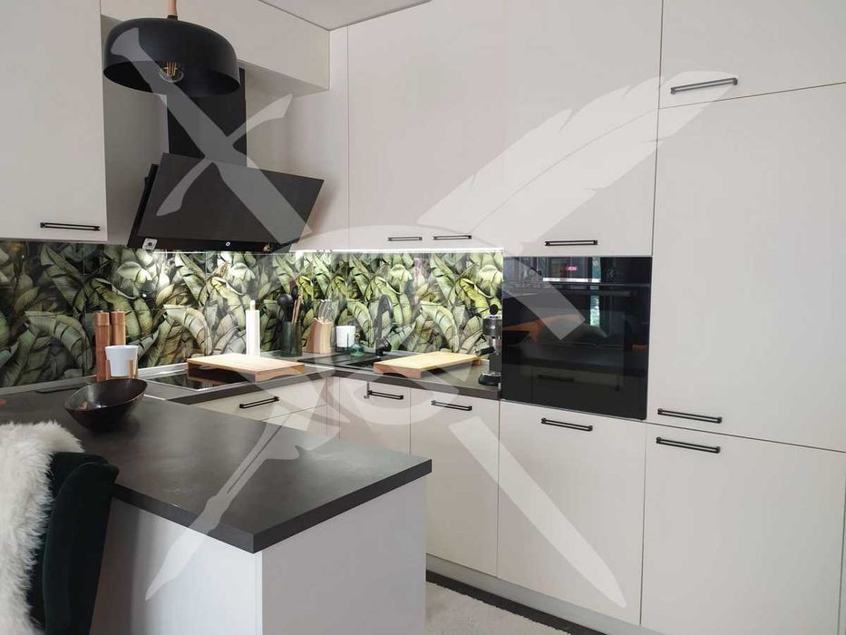 Дава се под наем Двустаен апартамент в Варна, Чайка - 68 кв.м за 1000 € - Снимка #1