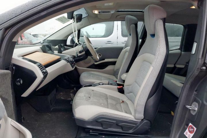 Dezmembrez BMW i3 I01 [facelift] [2017 - 2020] Hatchback i3 (170 hp)