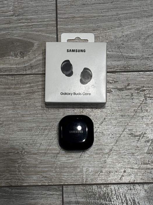 Galaxy Buds Core Samsung наушники