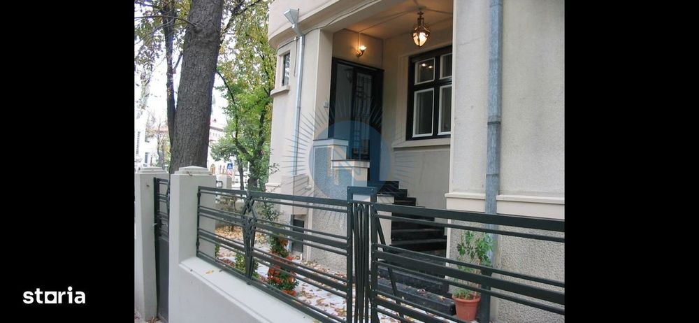 Apartament in vila Capitale