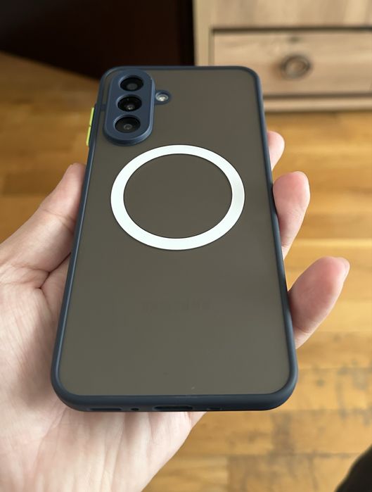 Чисто нов Samsung Galaxy a17 256/8 в гаранция купен в кеш