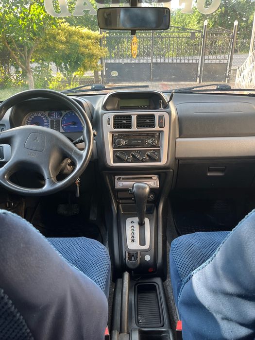 Mitubishi pajero pinin