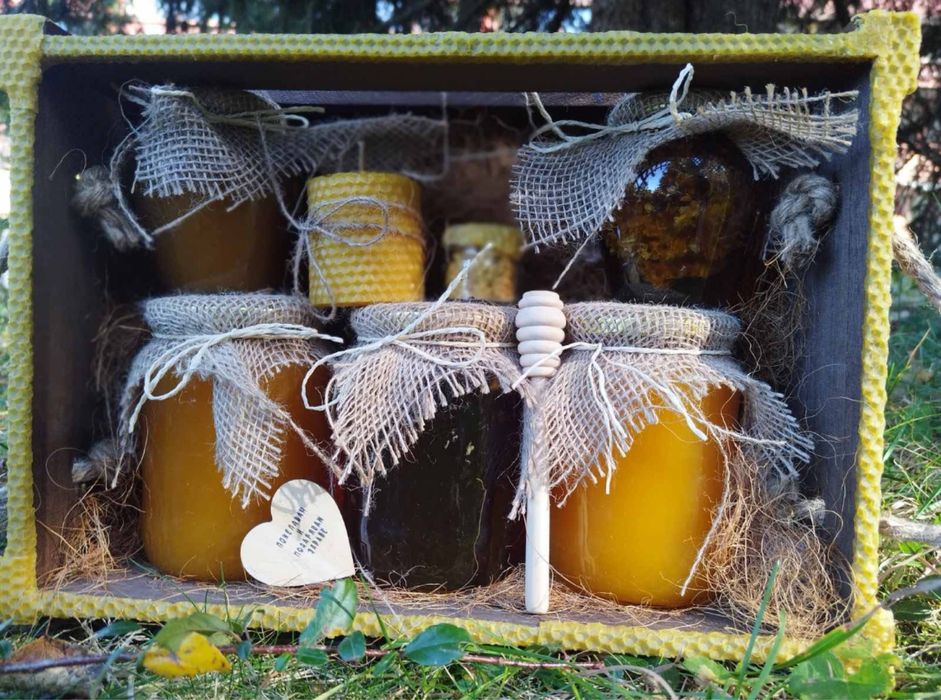 Домашен пчелен мед букет