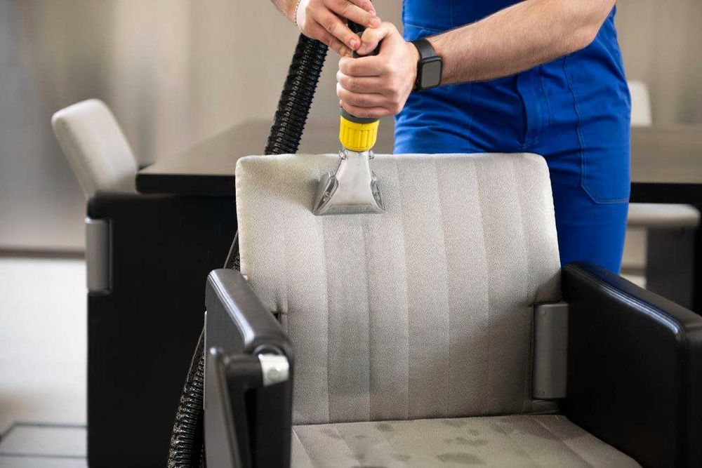 Чистка мягкой мебели Химчистка стулья матрас диван и ковров mebel yuvi