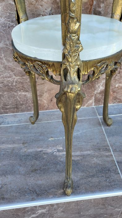 Красива колона 048