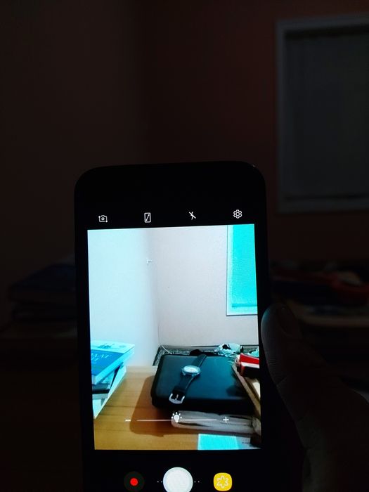 Bismillohu Rahmonu Rahim birodar men telefonimni sotyabman