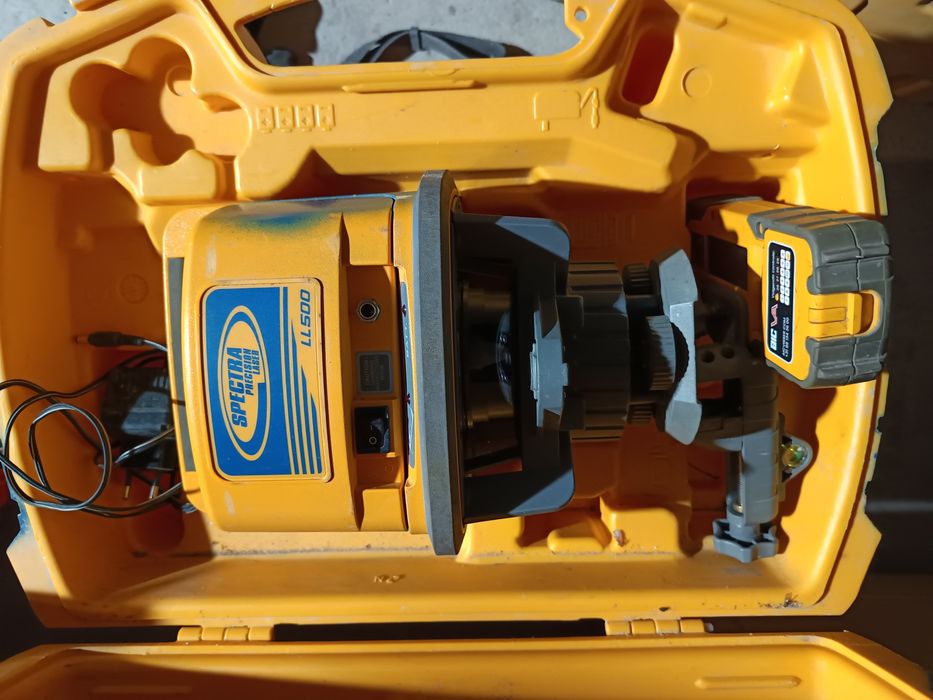 Nivea laser de exterior și interior Spectra Topcon Hilti Nedo leica