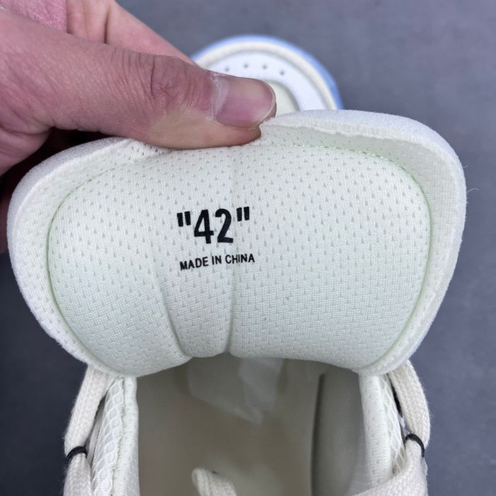 Adidasi Off White ODSY 1000 / Premium / 2026