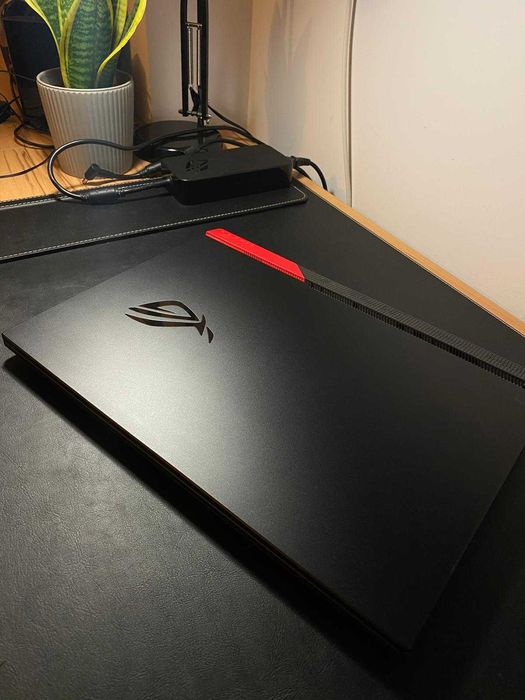 Laptop ASUS ROG G713QY 17.3" 165Hz AMD 9 5900HX 1TB SSD Windows 11 Pro