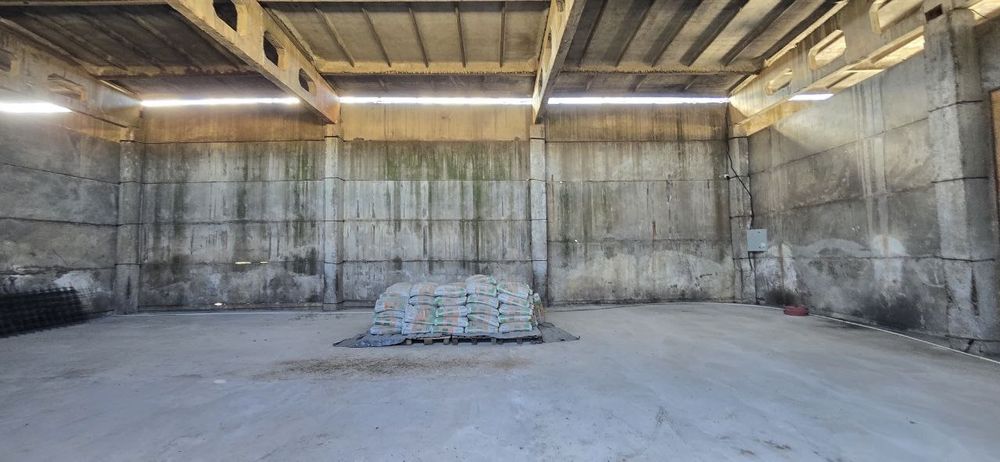 Продаётся база территория под склады производство.