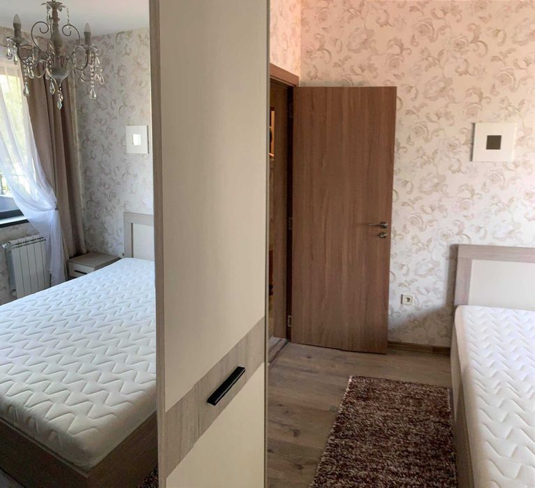 Дава се под наем Тристаен апартамент в София, Кръстова вада - 105 кв.м за 850 € - Снимка #2