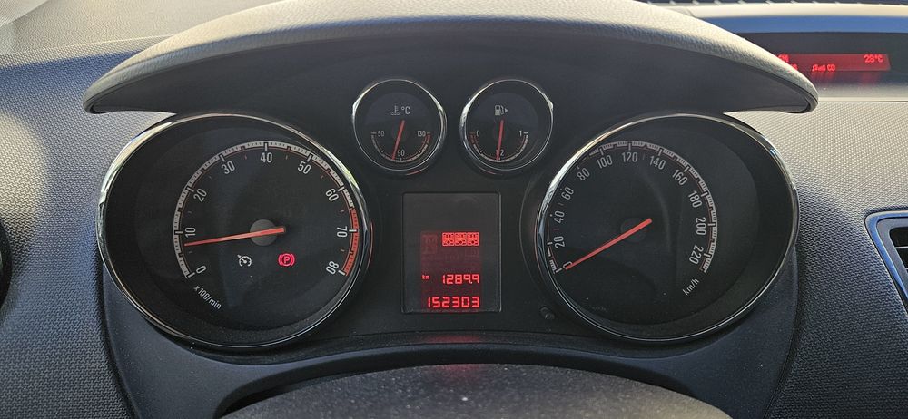 Opel Meriva b , 1.4 16v turbo 120cp. 2014